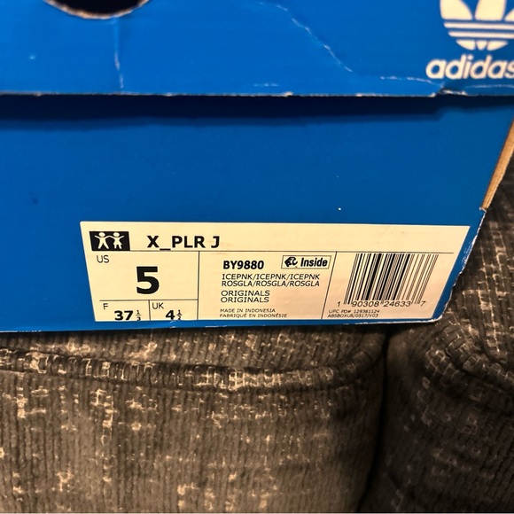 Adidas - Picture 7 of 8